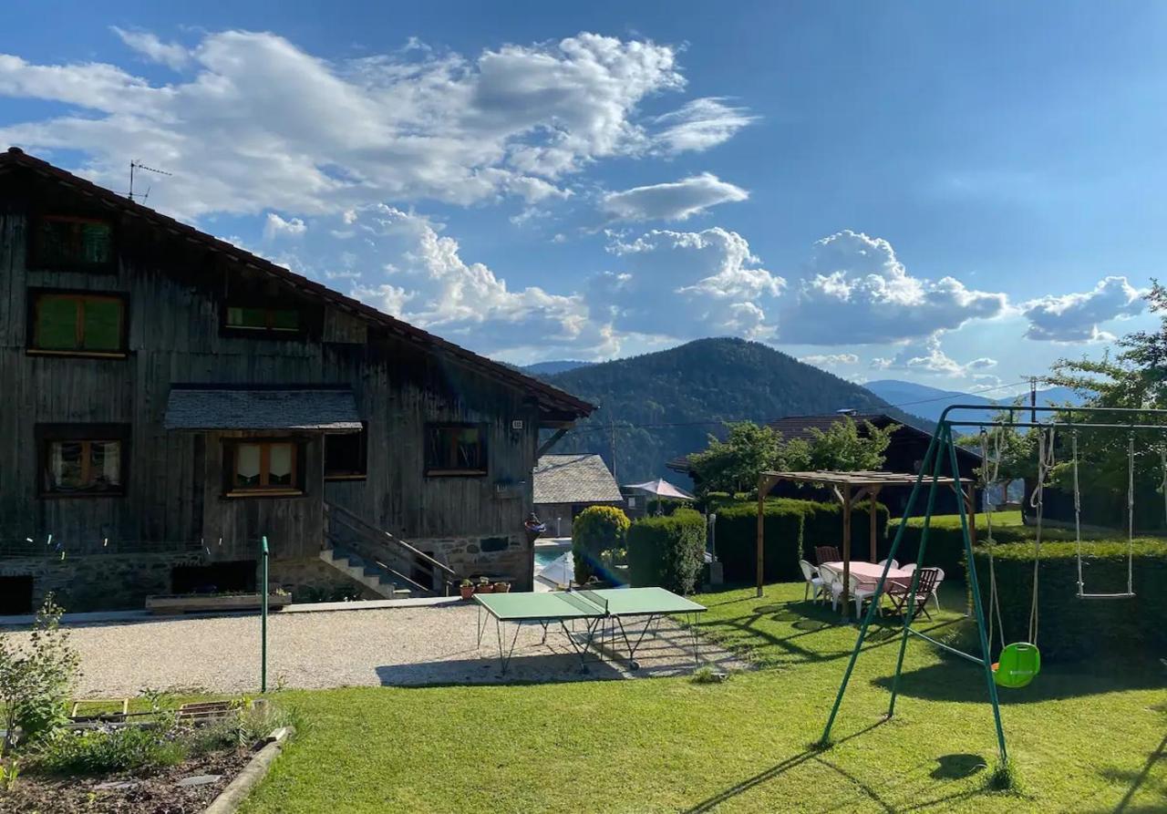 Апартаменты La Ferme Des Cousines Saint-Sigismond  Экстерьер фото