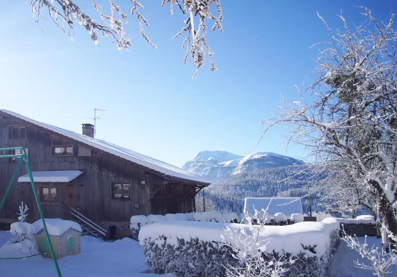 Апартаменты La Ferme Des Cousines Saint-Sigismond  Экстерьер фото