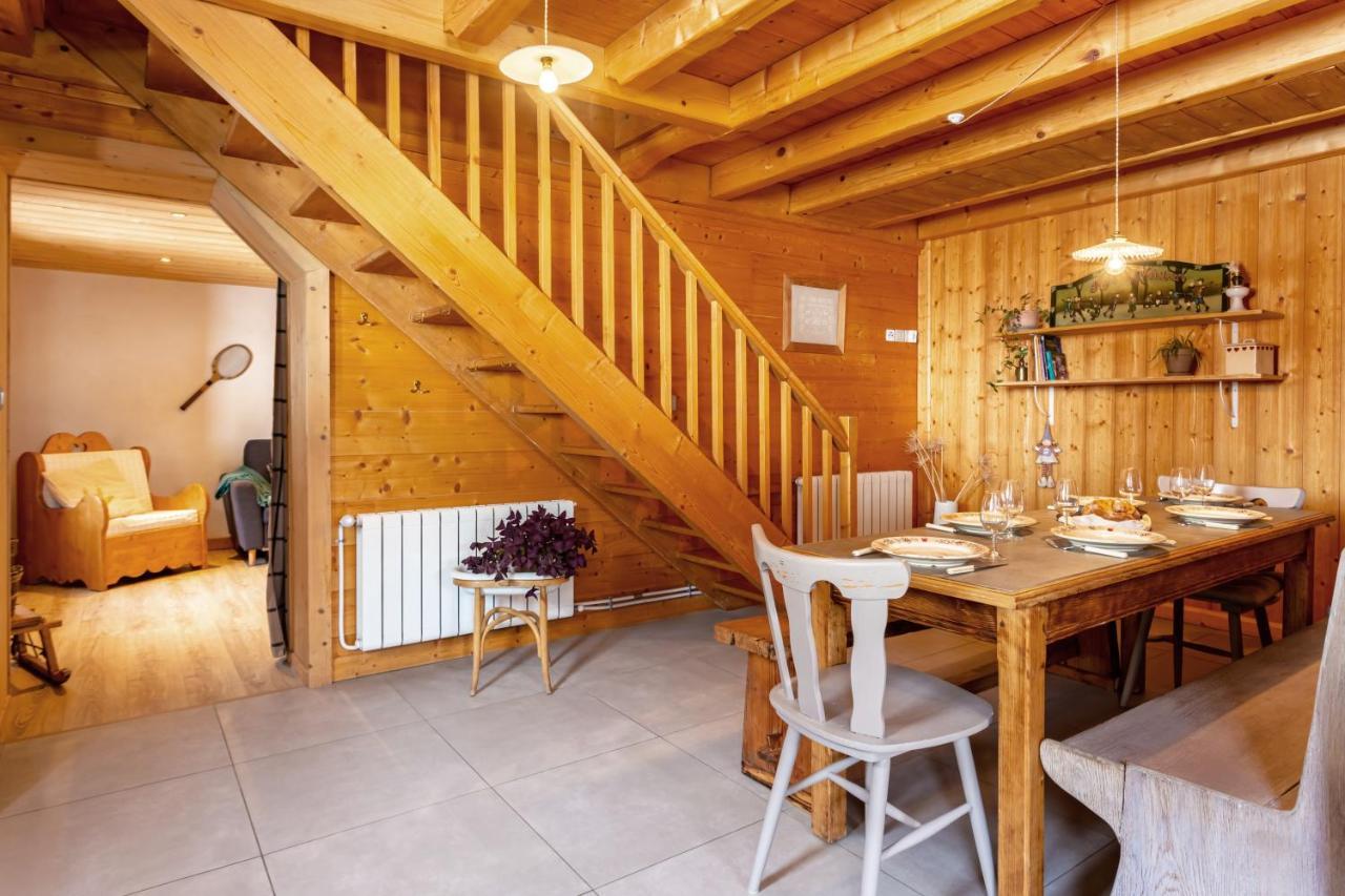 Апартаменты La Ferme Des Cousines Saint-Sigismond  Экстерьер фото